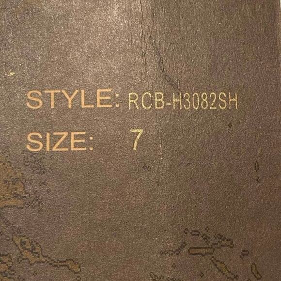 KABA Women’s Distressed, Denim Shorts, Size 7, Medium Blue, Gem Buttons/Zip - Picture 8 of 12